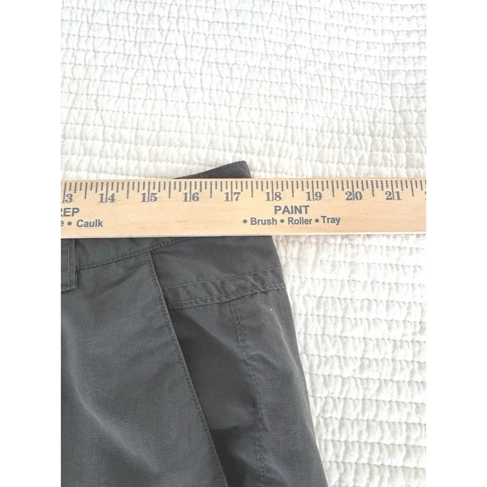 The North Face Mens Hiking Shorts Gray Ripstop Outdoor Trekking Size 36